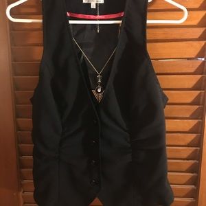 Black button down Charlotte Russe vest